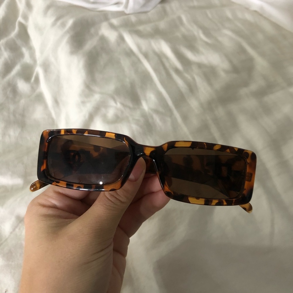 DG SUNNIES 💎